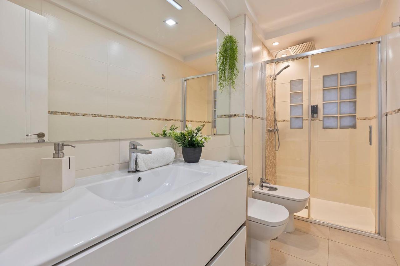 Luxury Apartment City Centre グラナダ エクステリア 写真