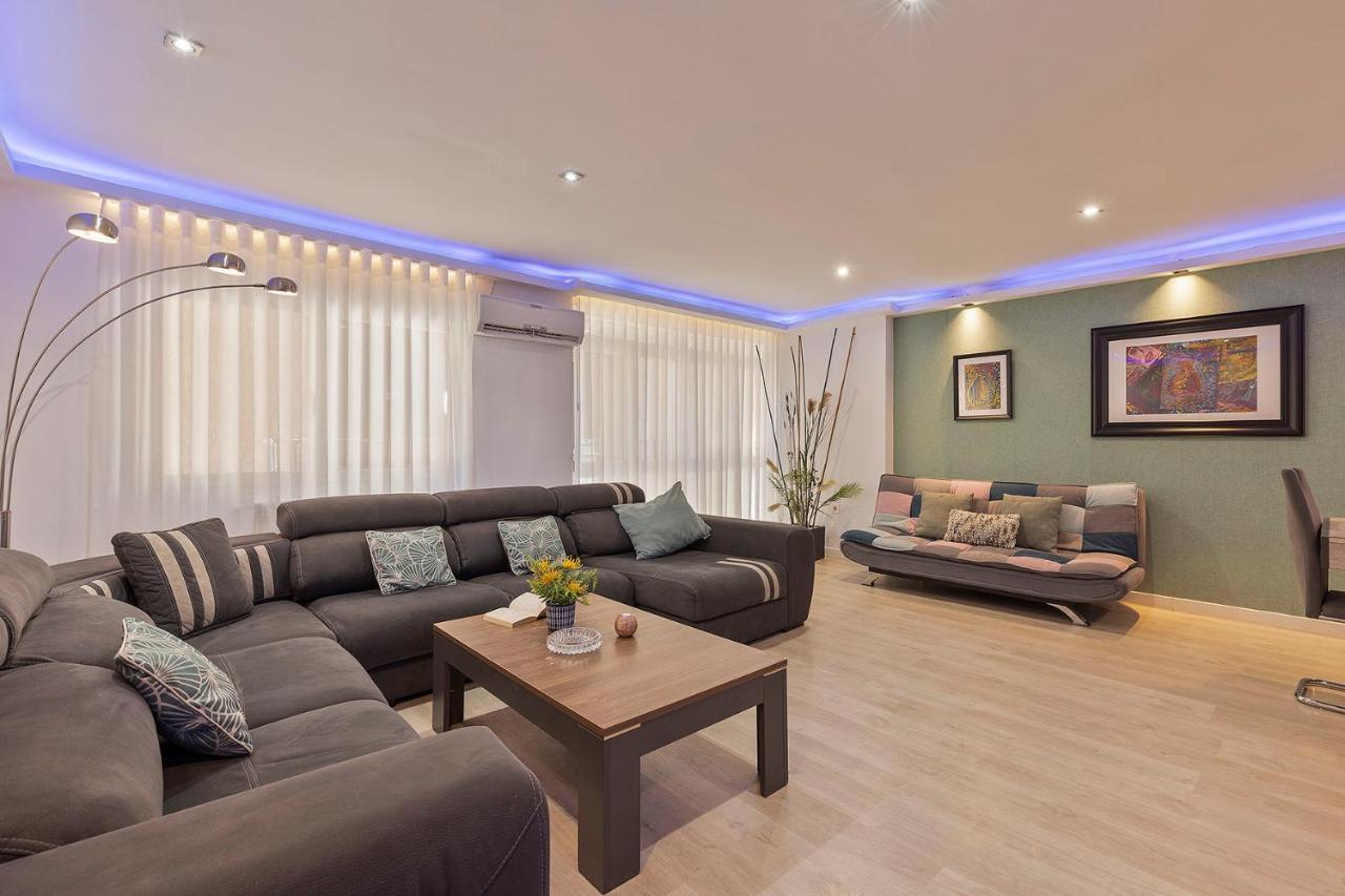 Luxury Apartment City Centre グラナダ エクステリア 写真